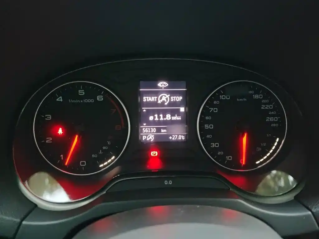 Audi A3 2015 Sportback 35 TFSI Millionth Anniversary Intelligent Leader Type фото 4