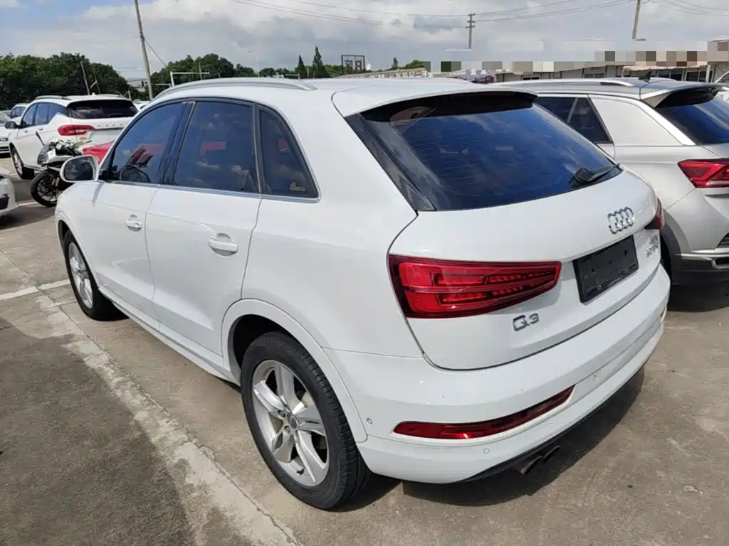 Фото 5 - Audi Q3