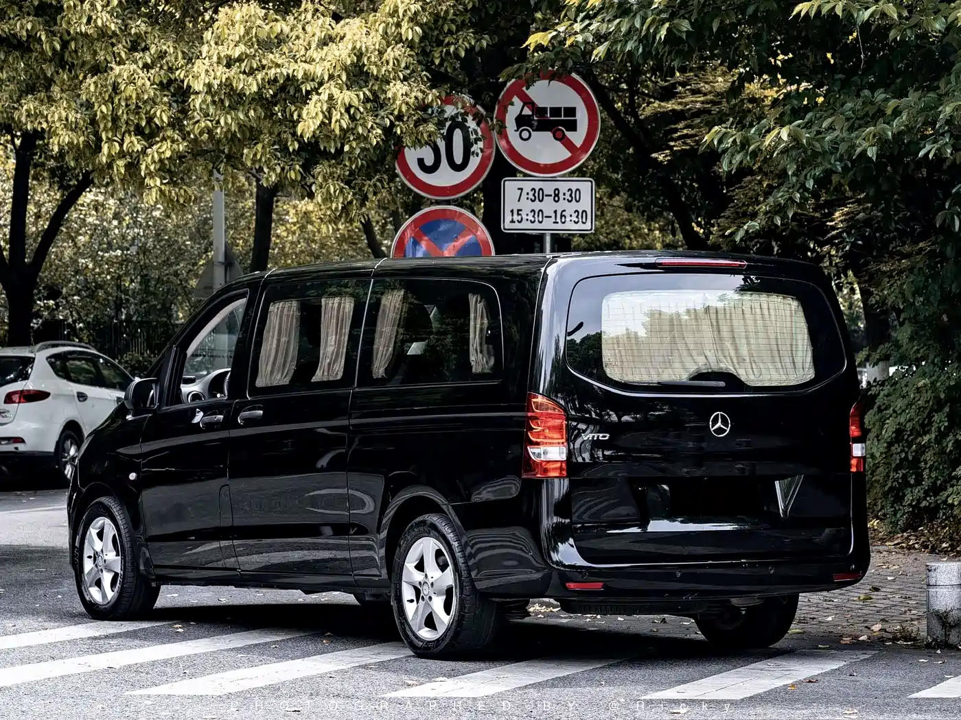 Mercedes-Benz Vito 2016 2.0T Elite 9-Seater фото 3
