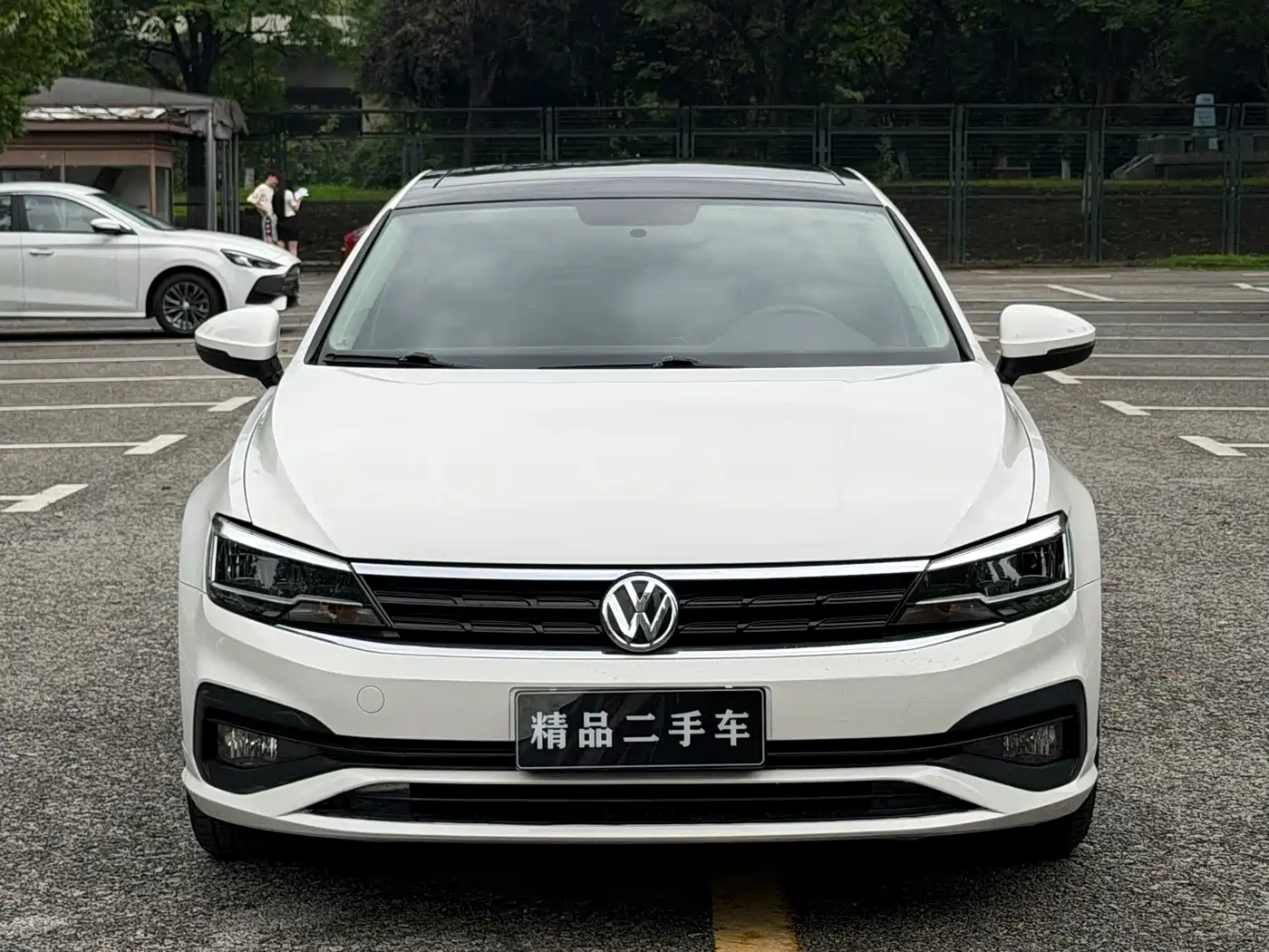 Volkswagen Lamando 2021 230TSI DSG Fashion Edition фото 2