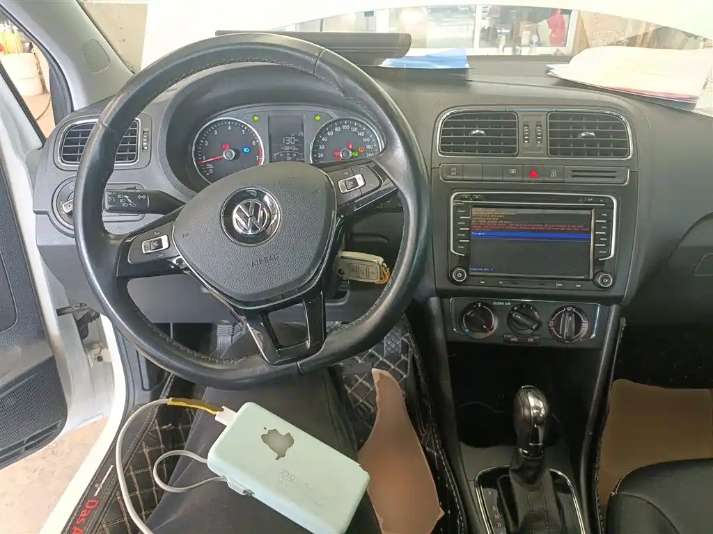 Volkswagen Polo 2018 1.5L Auto Comfort фото 10