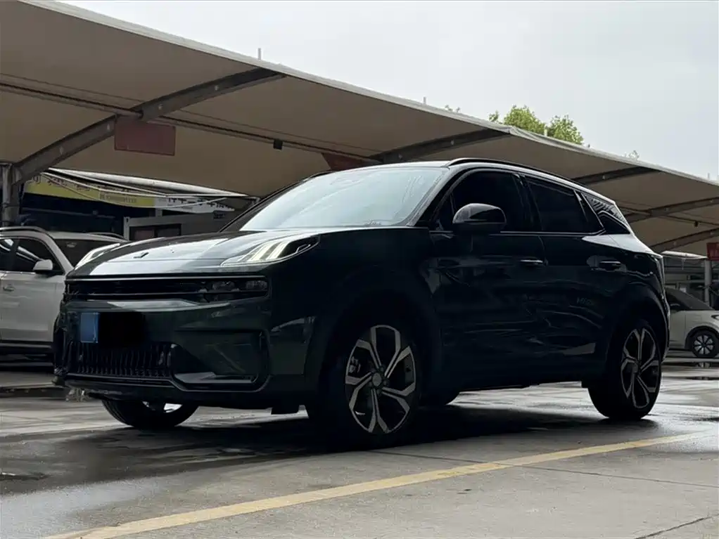 Lynk & Co 06 2023 Remix 1.5T Hero фото 2