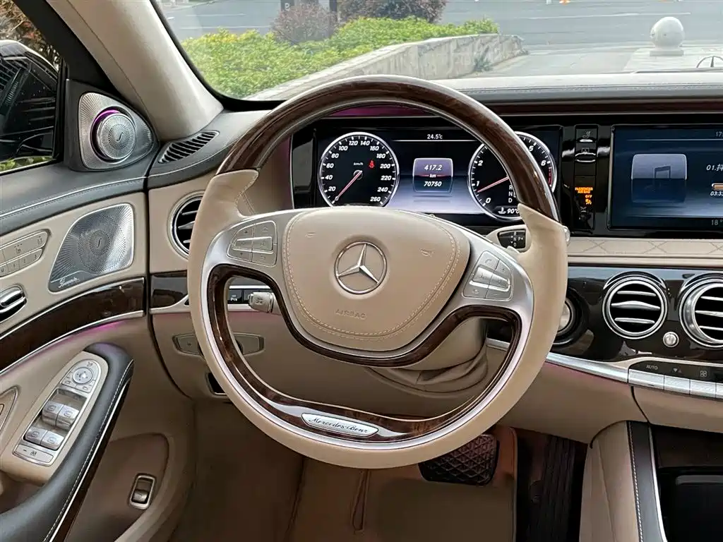Mercedes-Benz Maybach S-Class 2015 S 600 фото 20