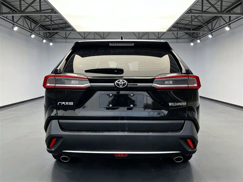 Toyota Wildlander 2023 2.0L CVT FWD Urban фото 14