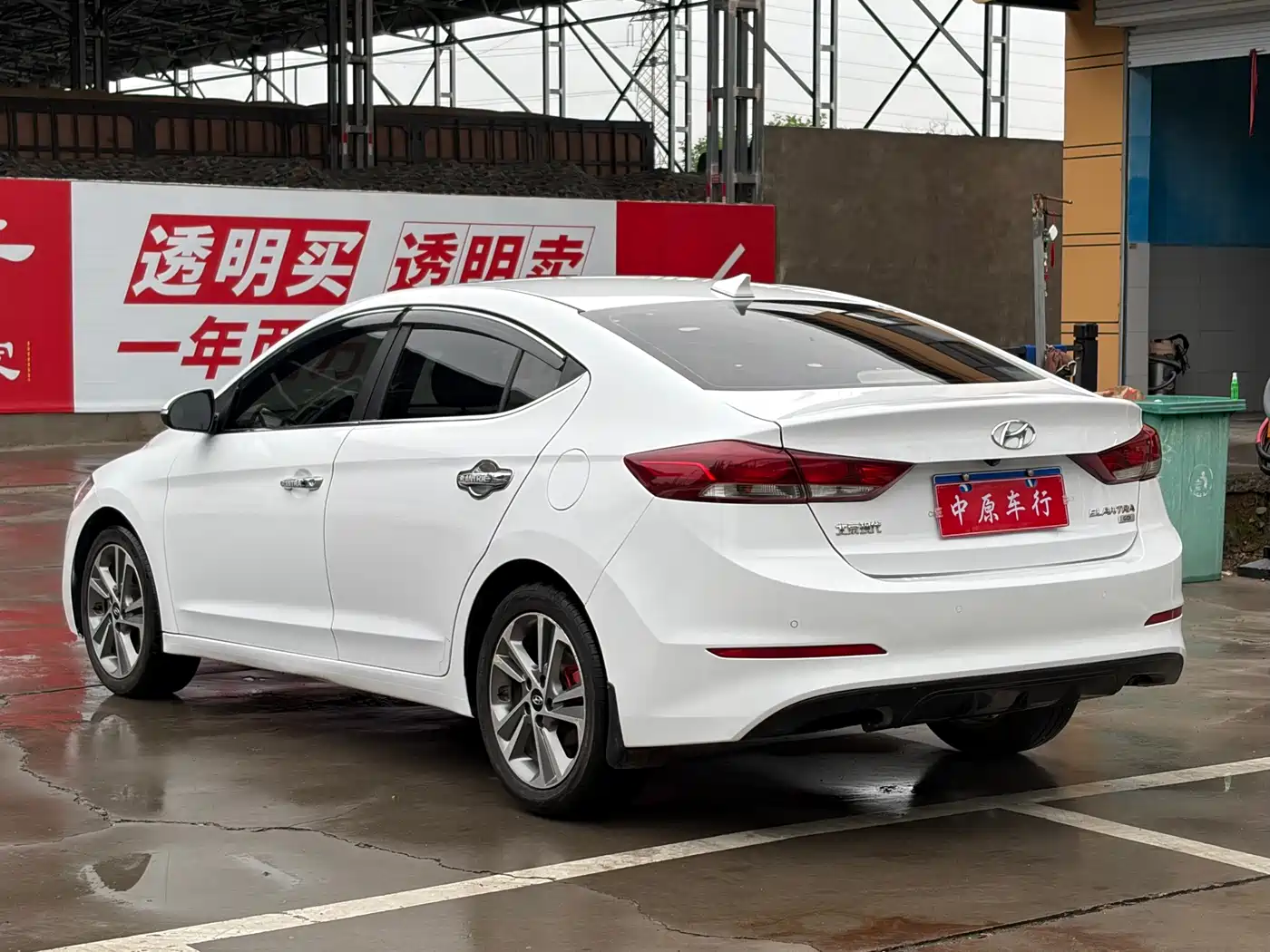 Hyundai Elantra 2018 1.6L Automatic 15th Anniversary Special Edition фото 18