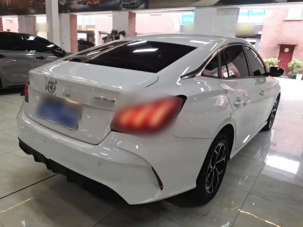 Фото 7 - MG MG5