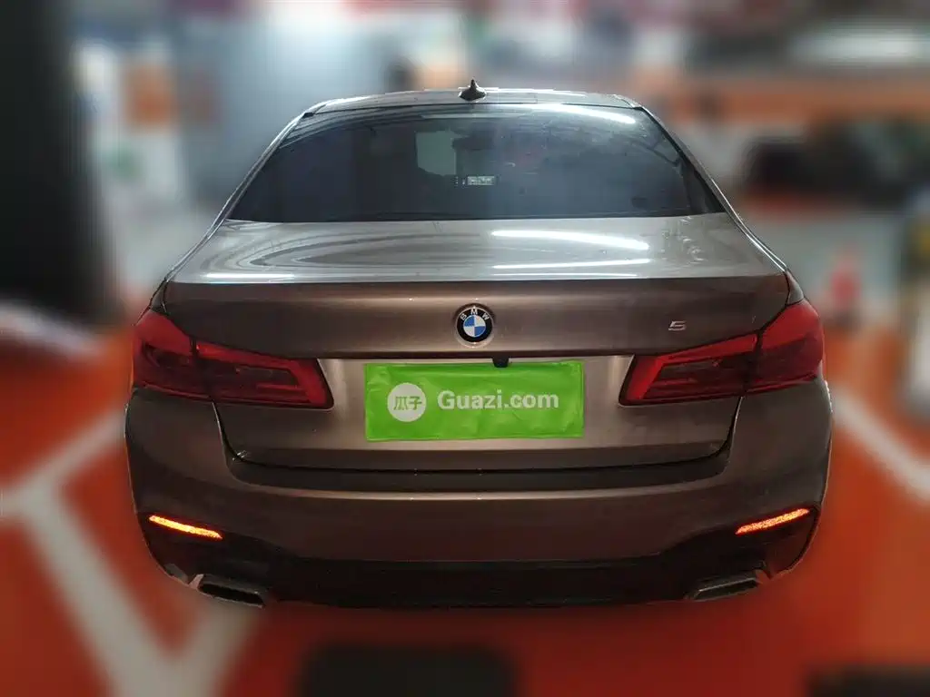 BMW 5 Series 2018 Facelift 530Li Leading M Sport Package фото 4