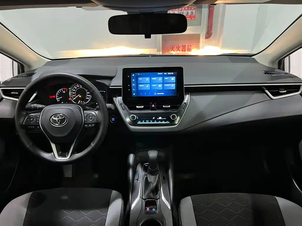 Toyota Corolla 2021 1.2T S-CVT Elite PLUS Edition фото 12