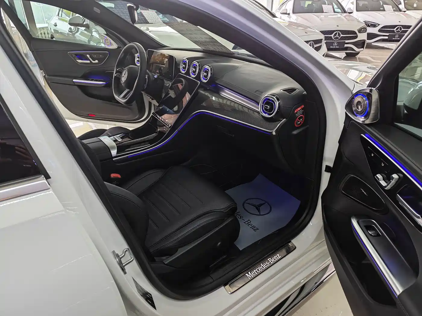 Mercedes-Benz C-Class 2025 Facelift C 260 L Sport Edition фото 8