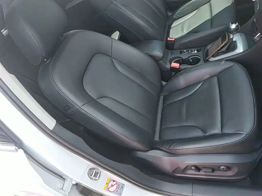 Audi Q3 2015 35 TFSI Comfort фото 25