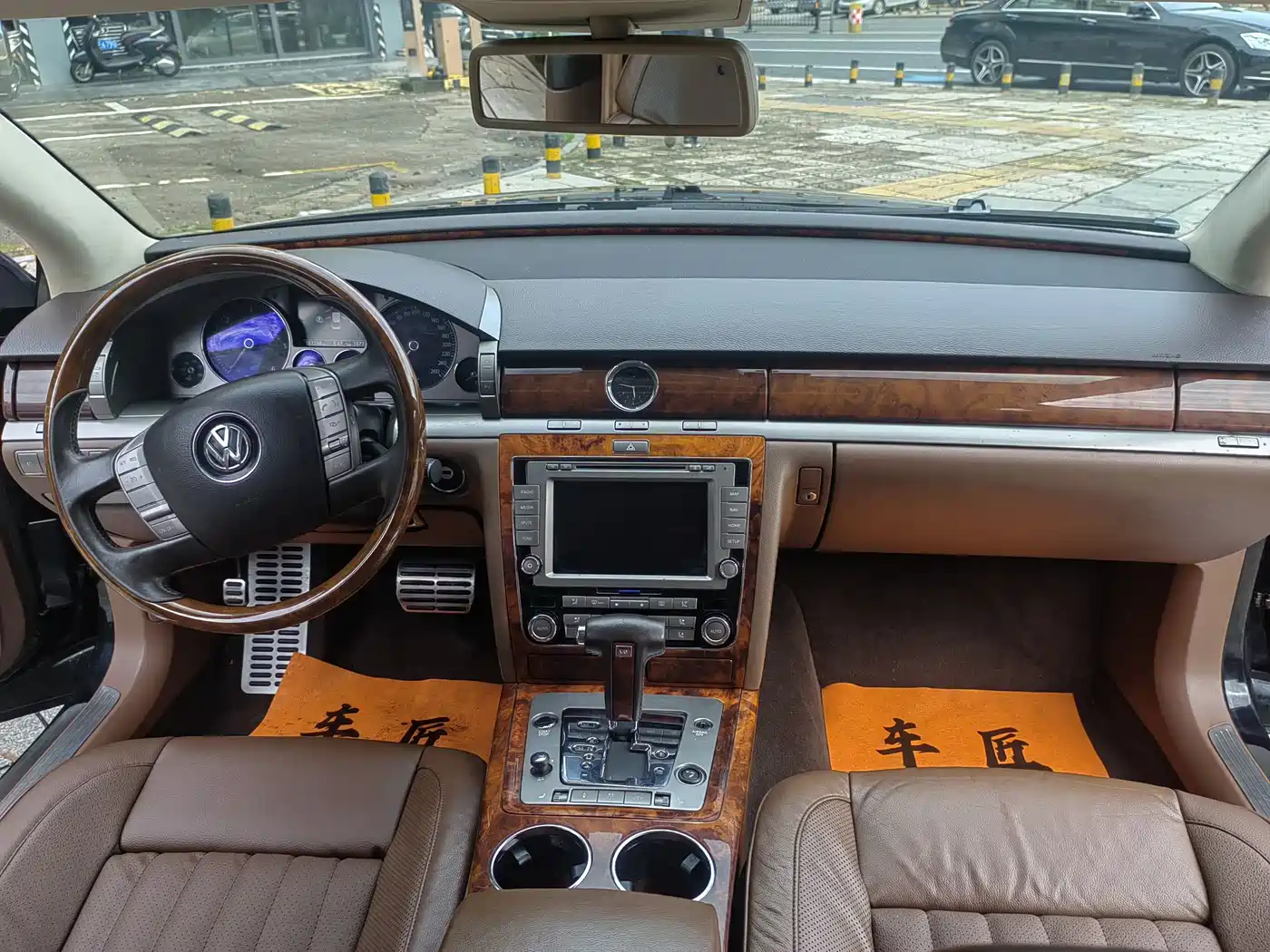 Volkswagen Phaeton 2012 3.0TDI Executive фото 14