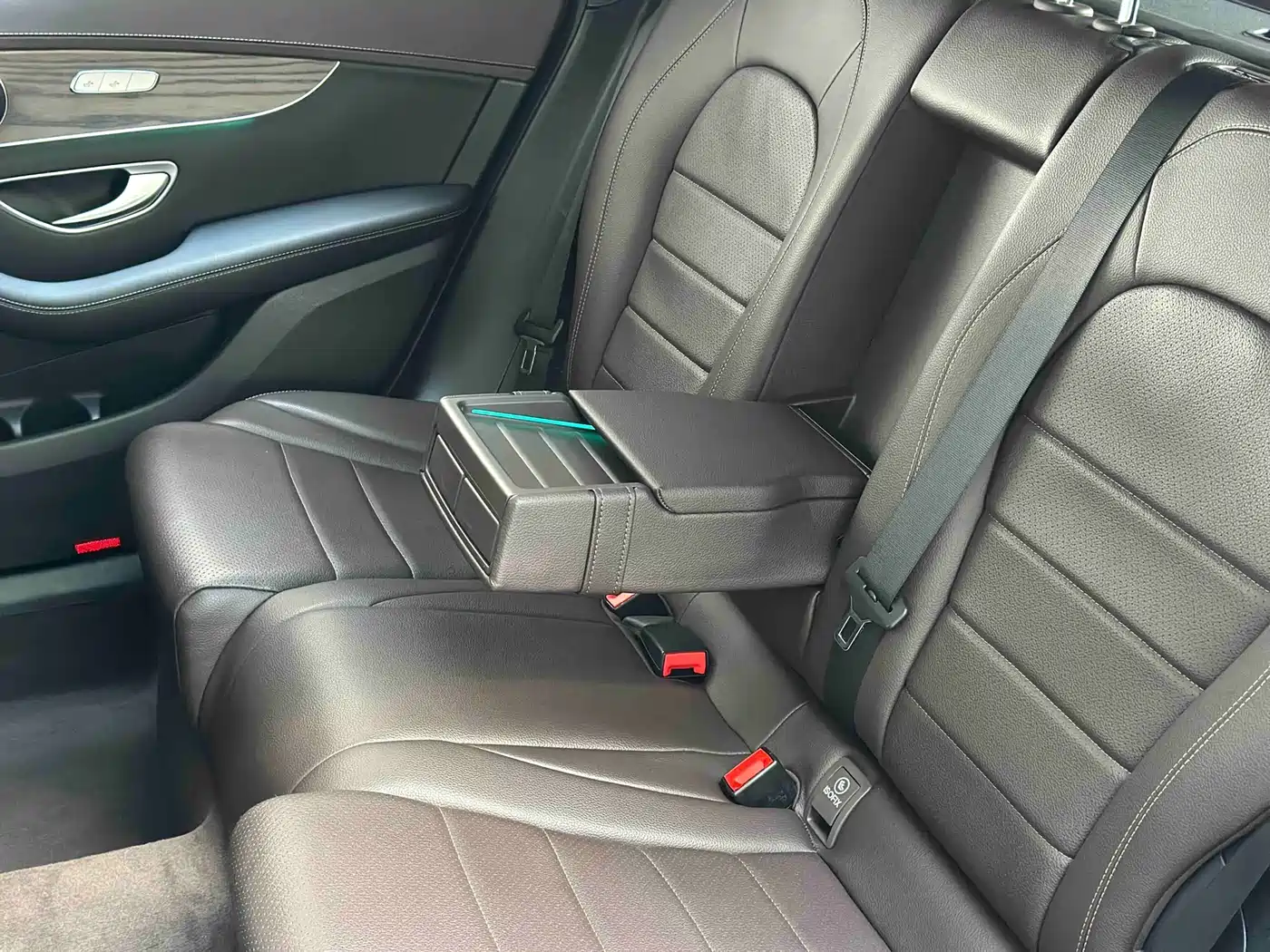 Mercedes-Benz GLC 2022 Facelift GLC 300 L 4MATIC Dynamic Collector's Edition фото 13