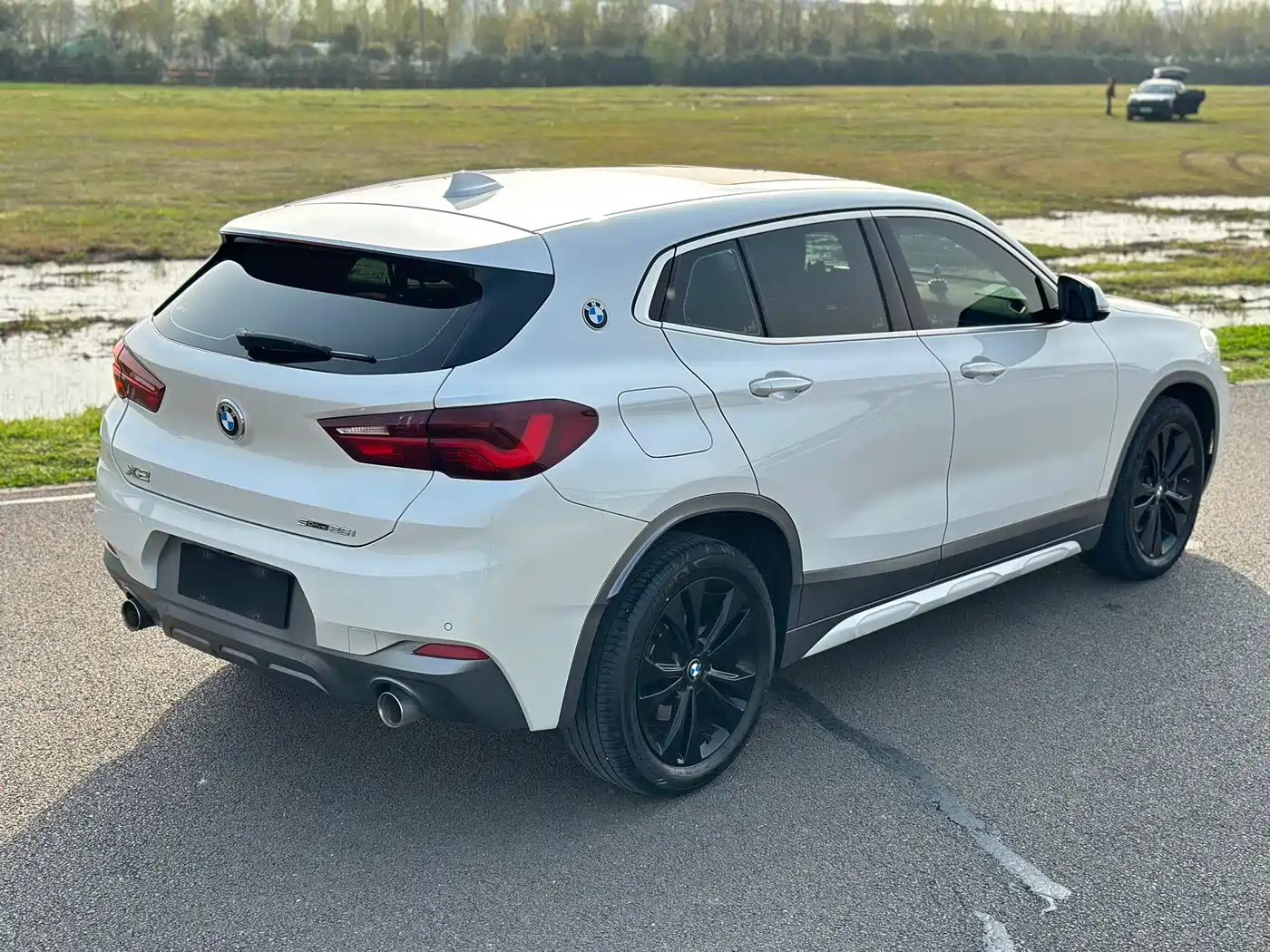 BMW X2 2021 sDrive25i Leading M Off-Road Package фото 15