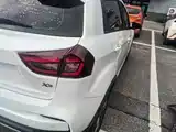 Фото 8 - Geely Vision X3