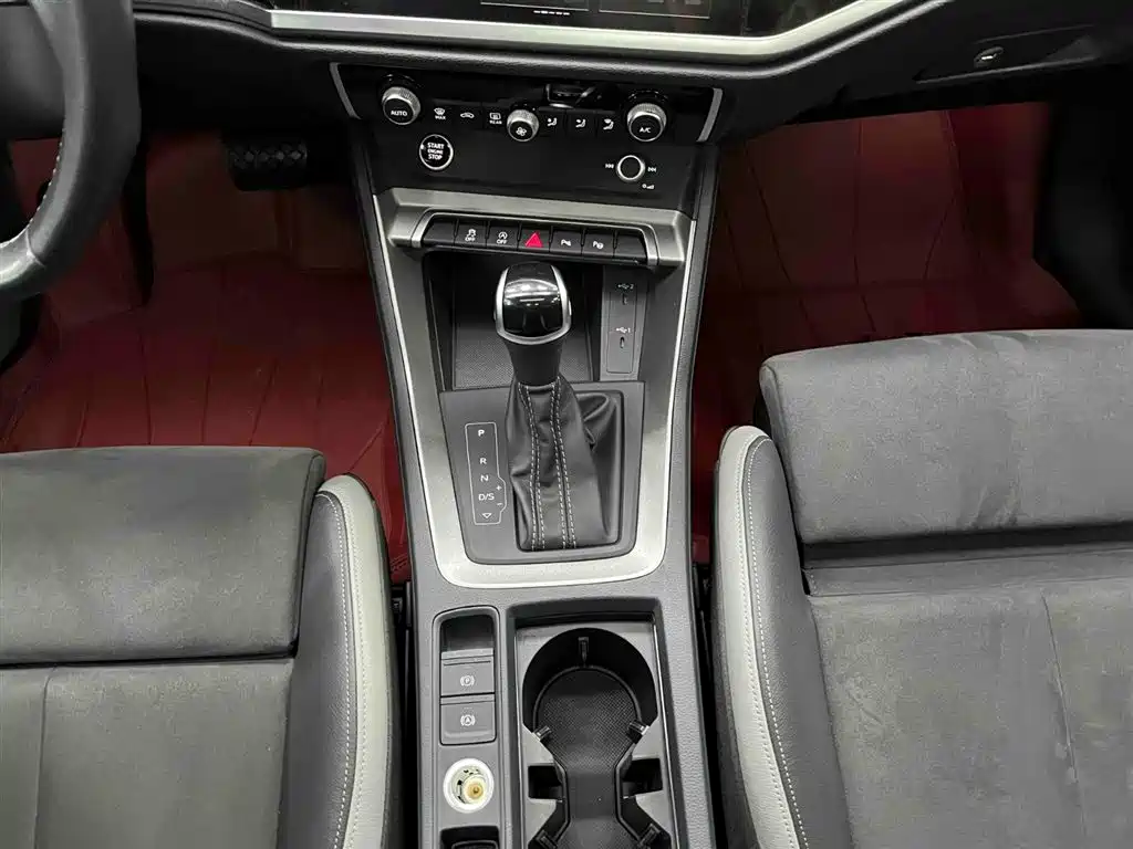 Audi Q3 2022 35 TFSI Fashion Dynamic фото 5