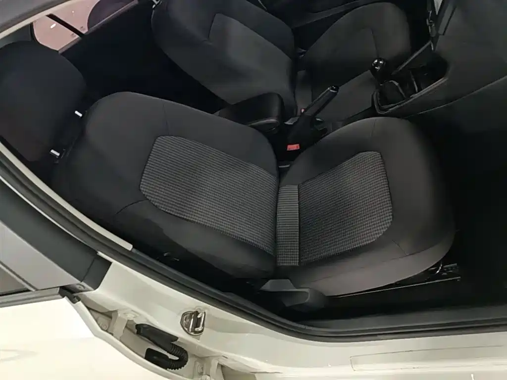 Volkswagen Santana 2018 1.5L Manual Trend Edition фото 25