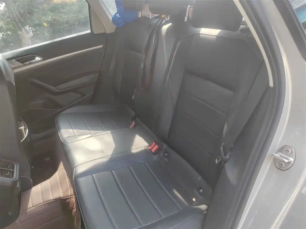 Volkswagen Lavida 2021 1.5L Auto Comfort Edition фото 15
