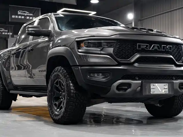 RAM Trucks 6.2T, автомат