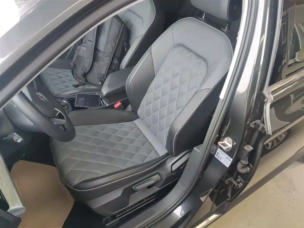 Volkswagen Sagitar 2023 280TSI DSG Beyond Lite фото 11
