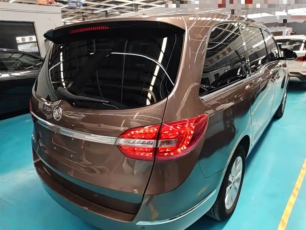 Buick GL8 2018 28T Luxury Model China VI фото 7