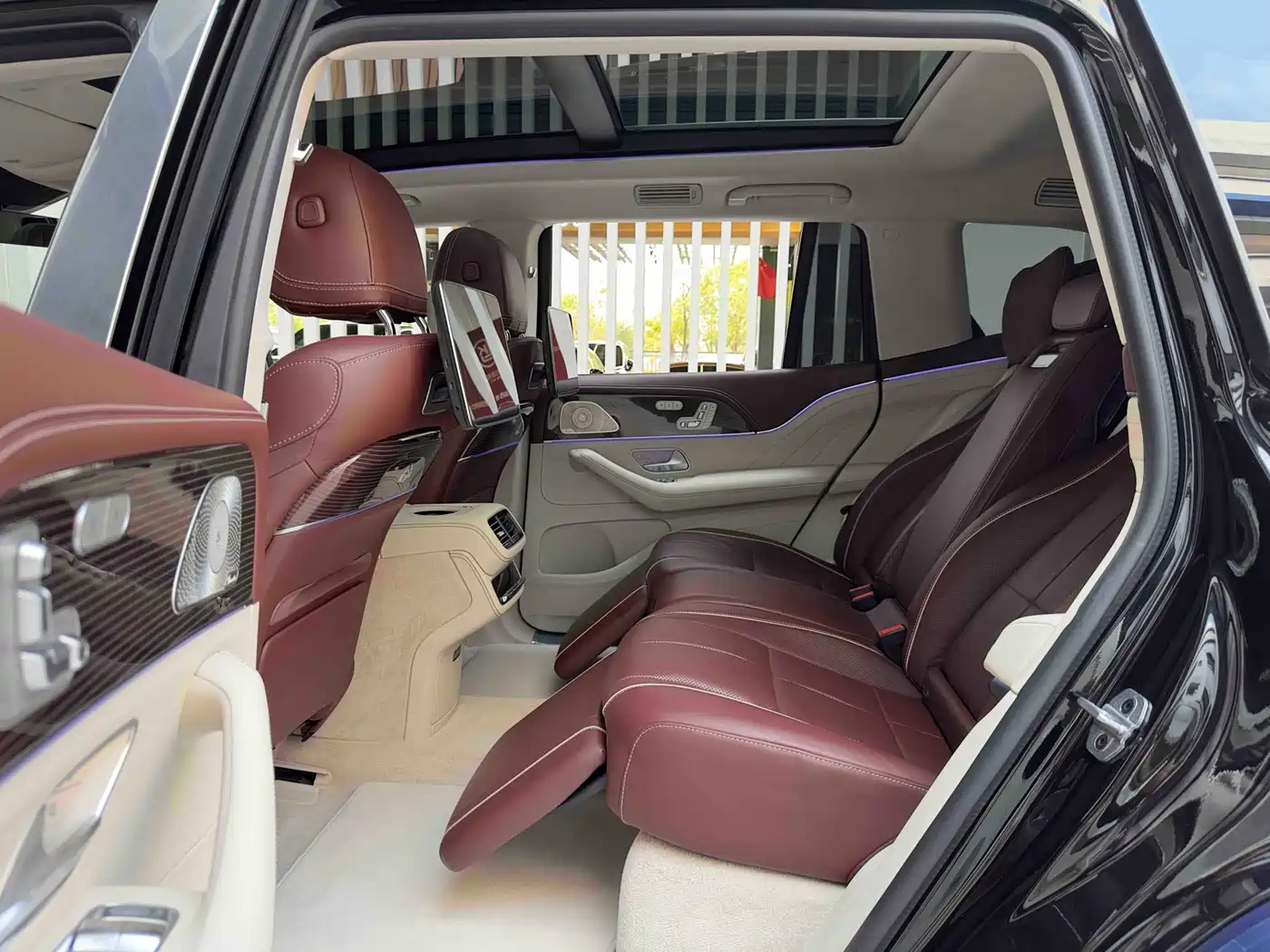 Mercedes-Benz Maybach GLS 2021 GLS 480 4MATIC фото 11