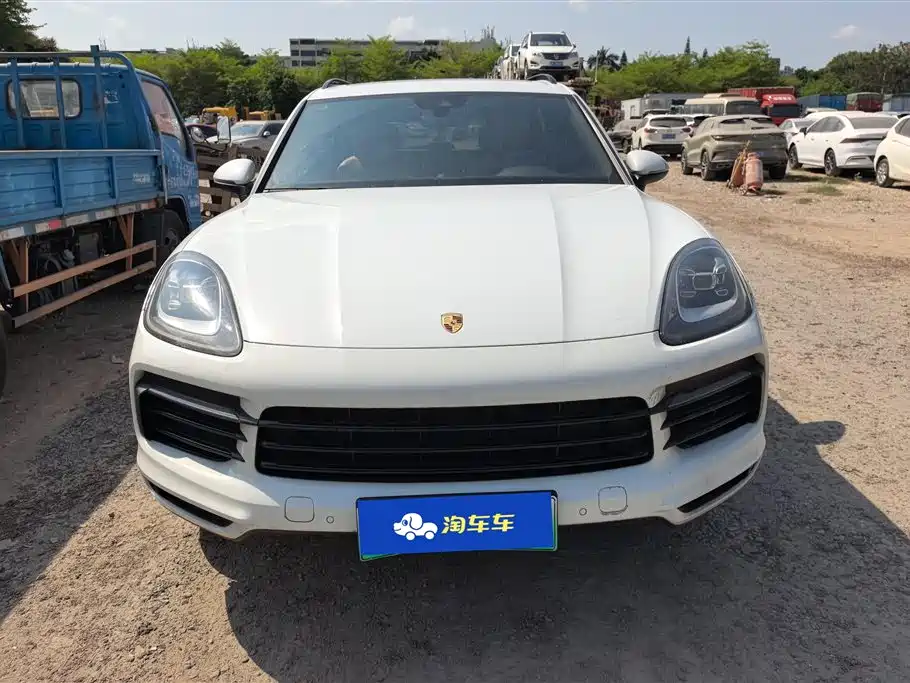 PORSCHE CAYENNE NEW ENERGY