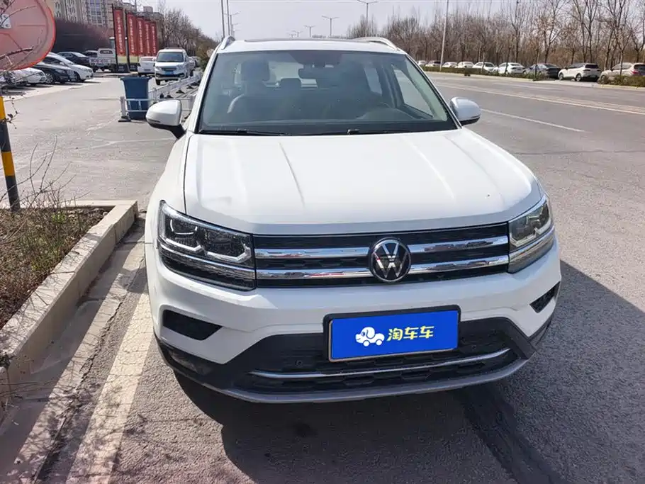 VOLKSWAGEN TUYUE