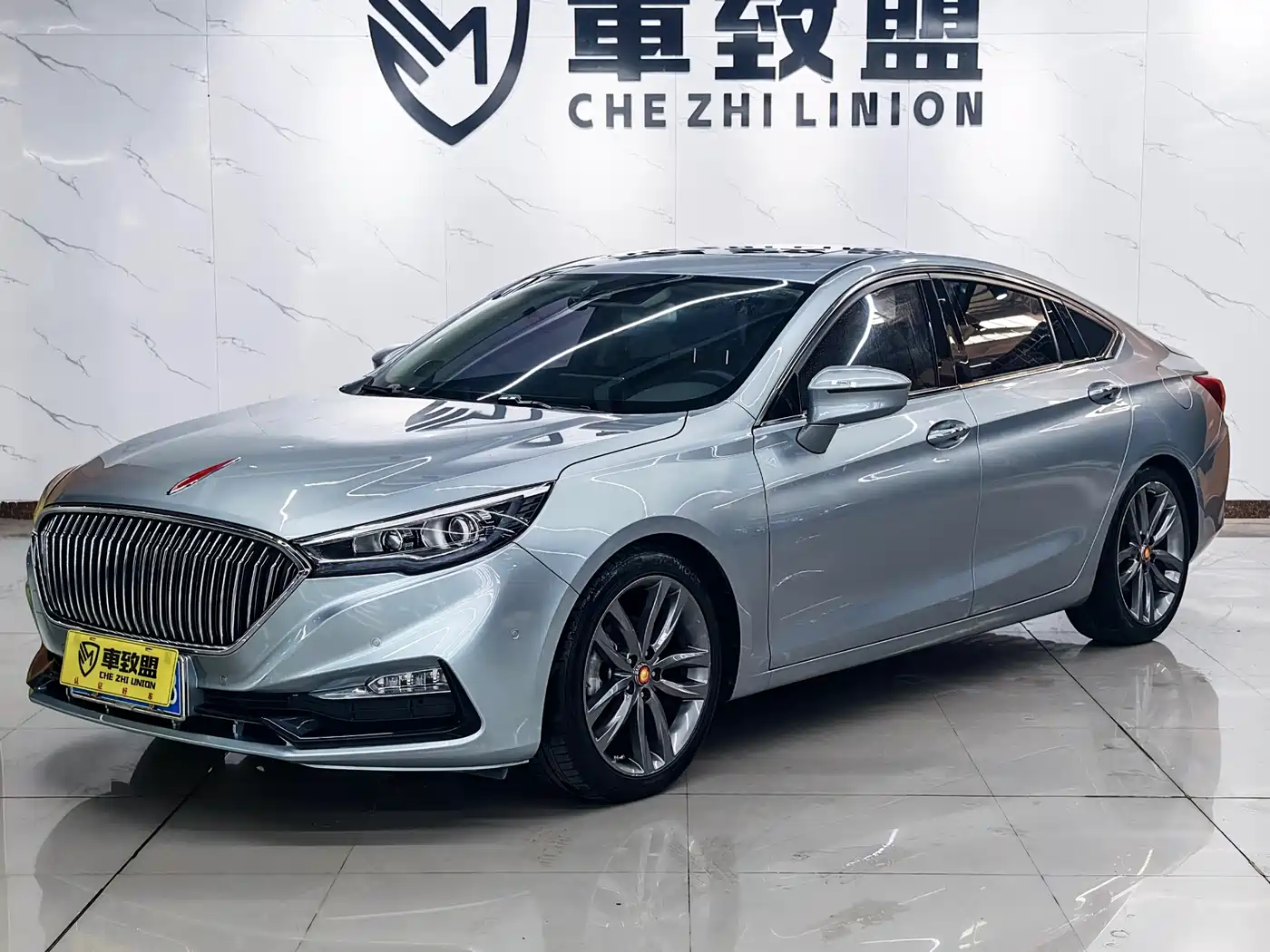 Hongqi H5 2018 30TD Smart Connected Royal Edition
