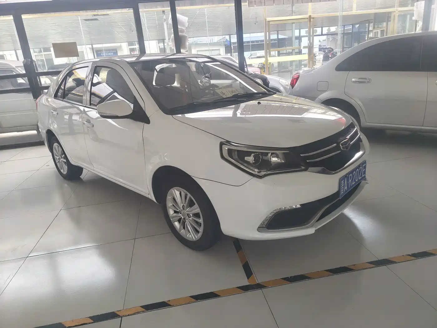 Geely King Kong 2016 2016 1.5L Manual Elite