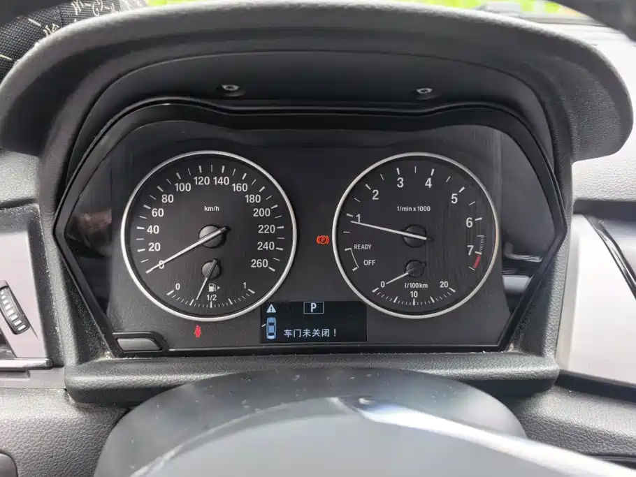 BMW 2 Series Touring 2016 2016 218i Fashion Model