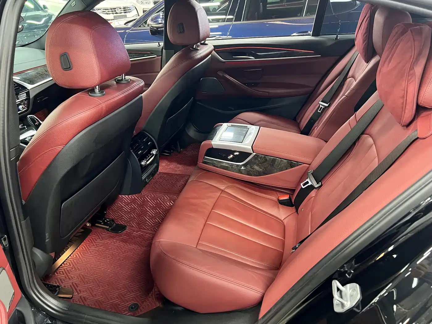 BMW 5 Series 2018 530Li Premium M Sport Package фото 6