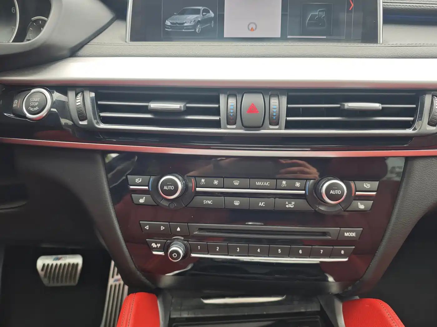 BMW X6 2018 xDrive35i Leading Model фото 15