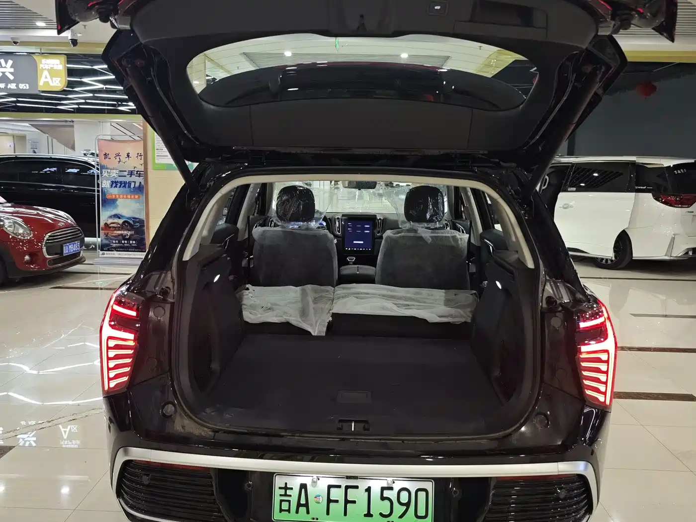 Hongqi HS3 PHEV 2025 PHEV 115km Power Edition фото 7