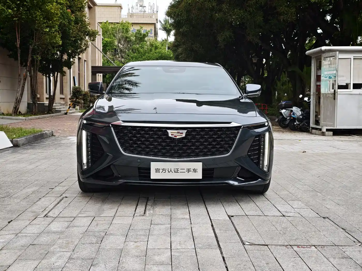 CADILLAC CT6