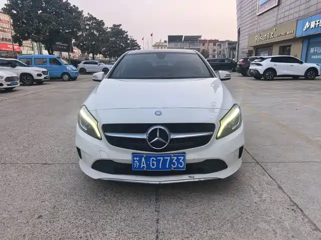 MERCEDES-BENZ A CLASS