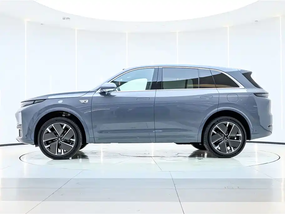 Li Auto IDEAL L7