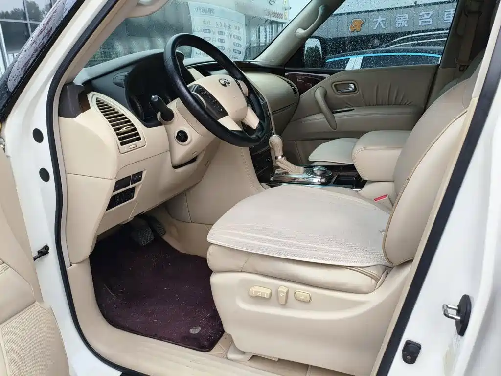 Фото 7 - Infiniti QX80