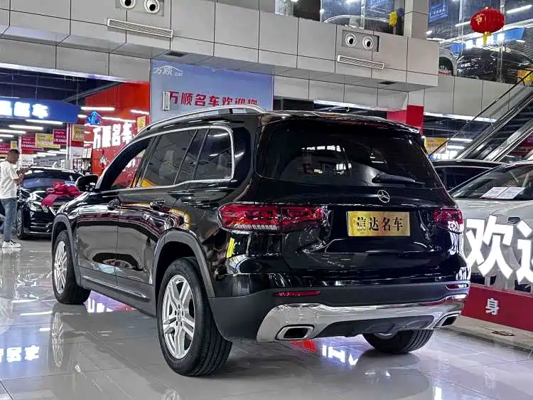 Mercedes-Benz GLB 2023 Facelift GLB 200 Dynamic фото 6
