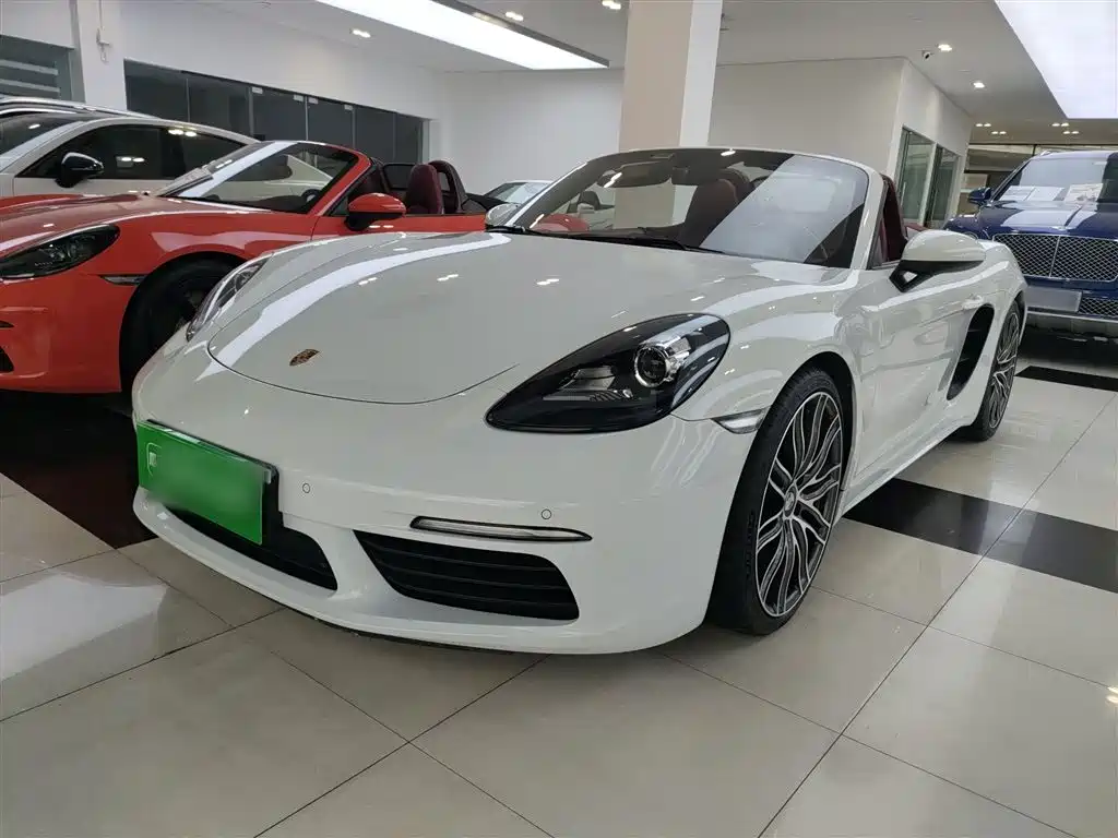 Porsche 718 2020 Boxster 2.0T фото 2