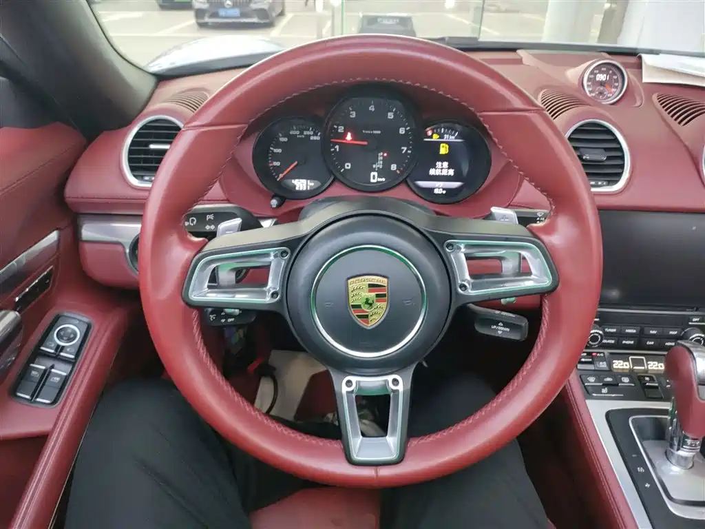 Porsche 718 2020 Boxster 2.0T фото 7
