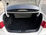 صورة 13 - Volkswagen Jetta