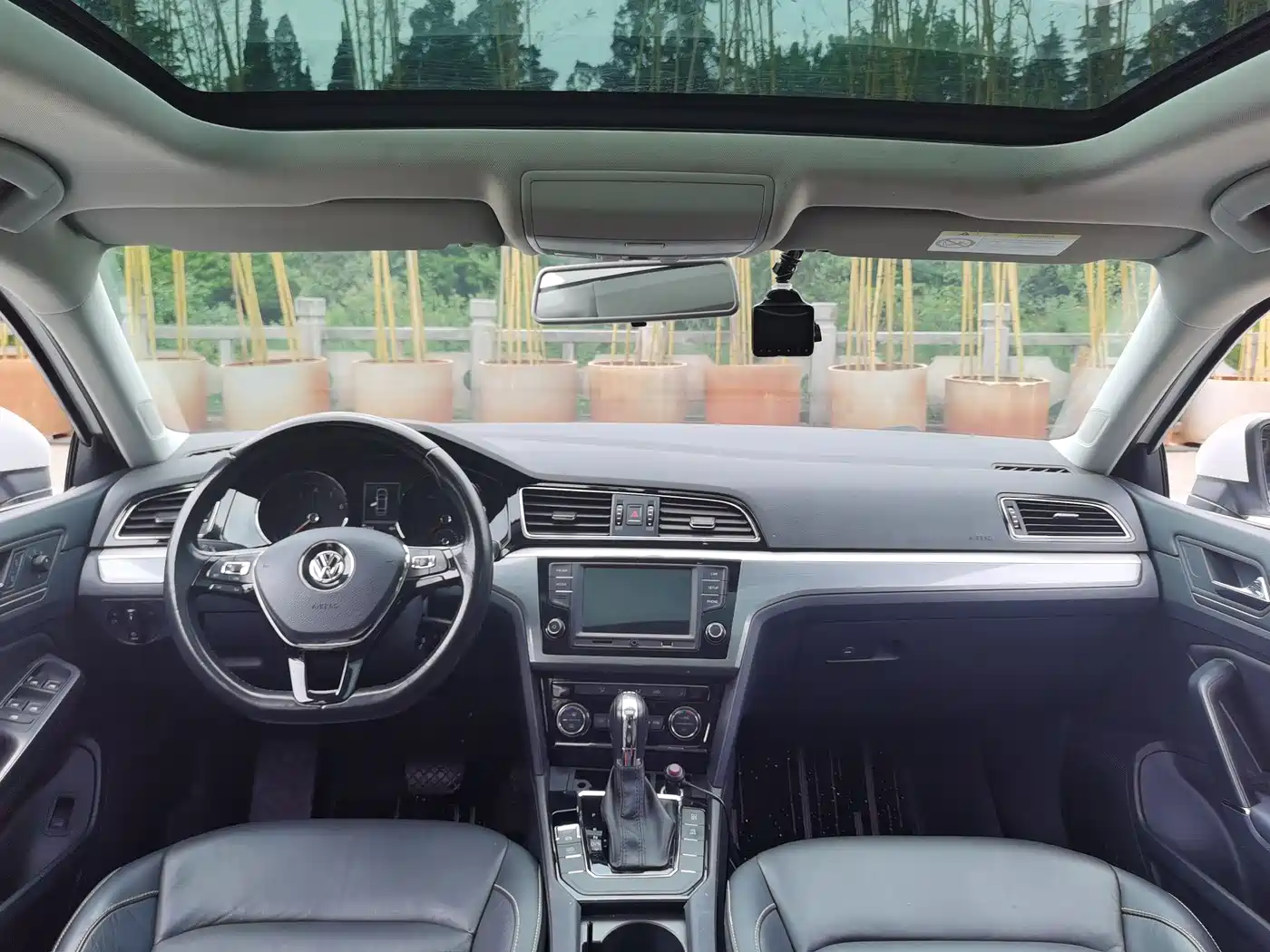 Volkswagen Lamando 2017 280TSI DSG Comfort Edition фото 19