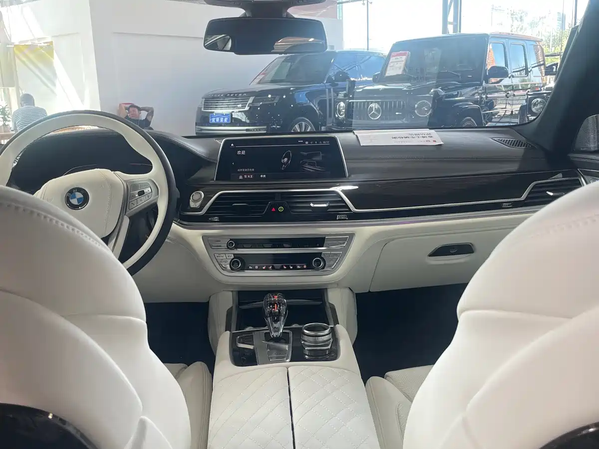 BMW 7 Series 2021 2021 Model 730Li Luxury Package
