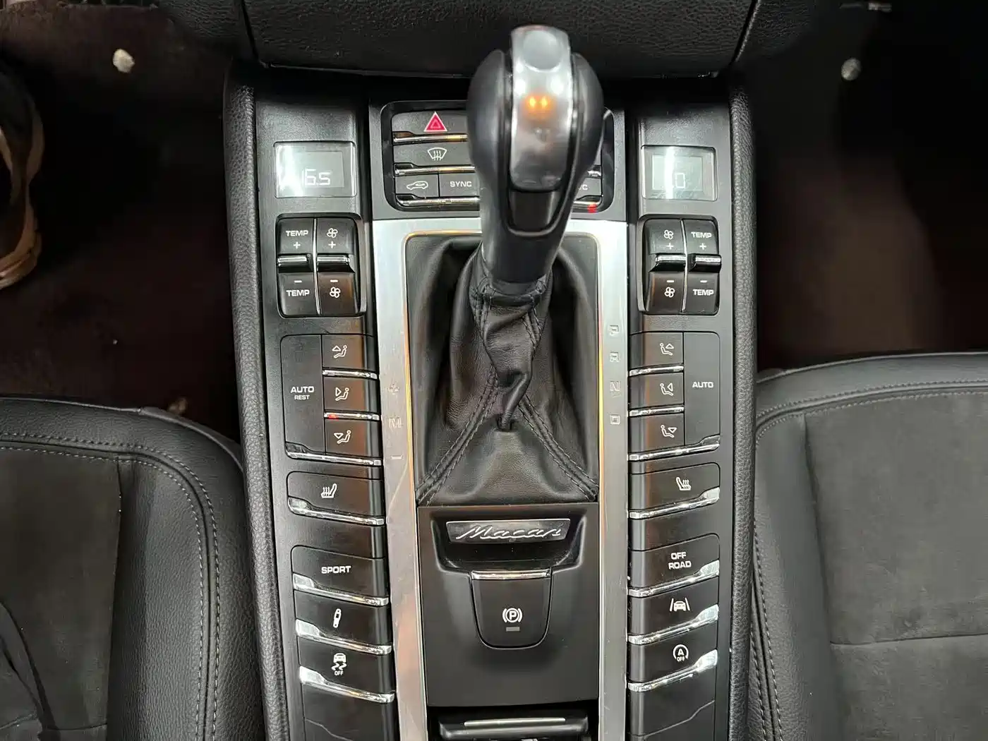 Porsche Macan 2017 Macan 2.0T фото 19