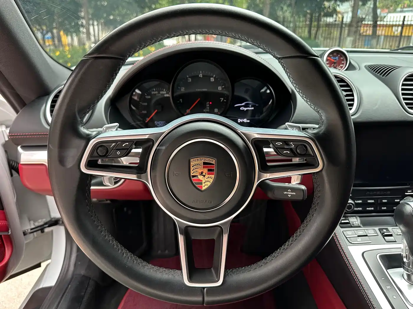 Porsche 718 2016 Cayman 2.0T фото 9