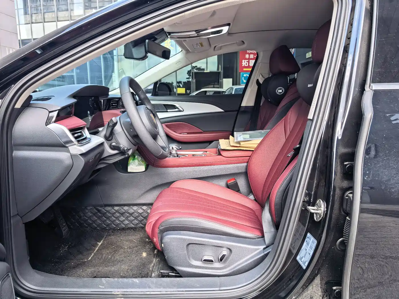 2026 Hongqi H5
