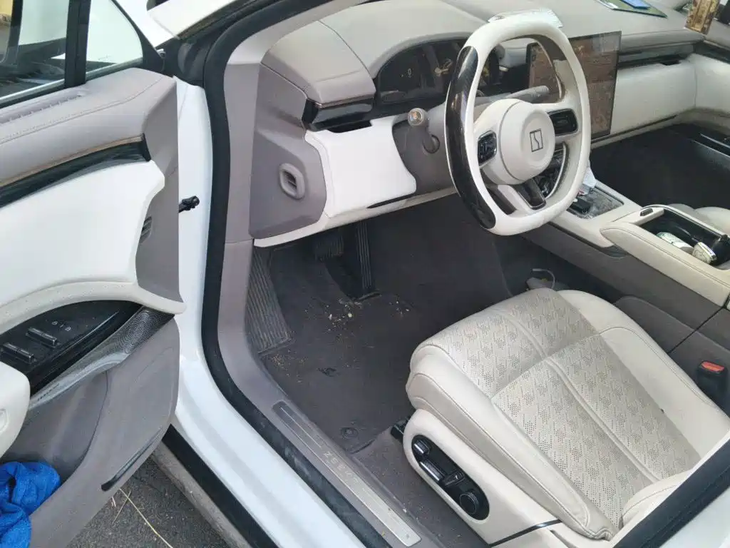 ZEEKR 7X 2025 2025 Model 75kWh RWD Smart Driving Edition