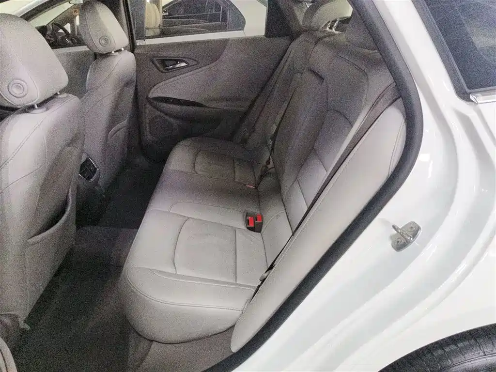 Chevrolet Malibu XL 2018 530T Auto RuiXiang Edition фото 17