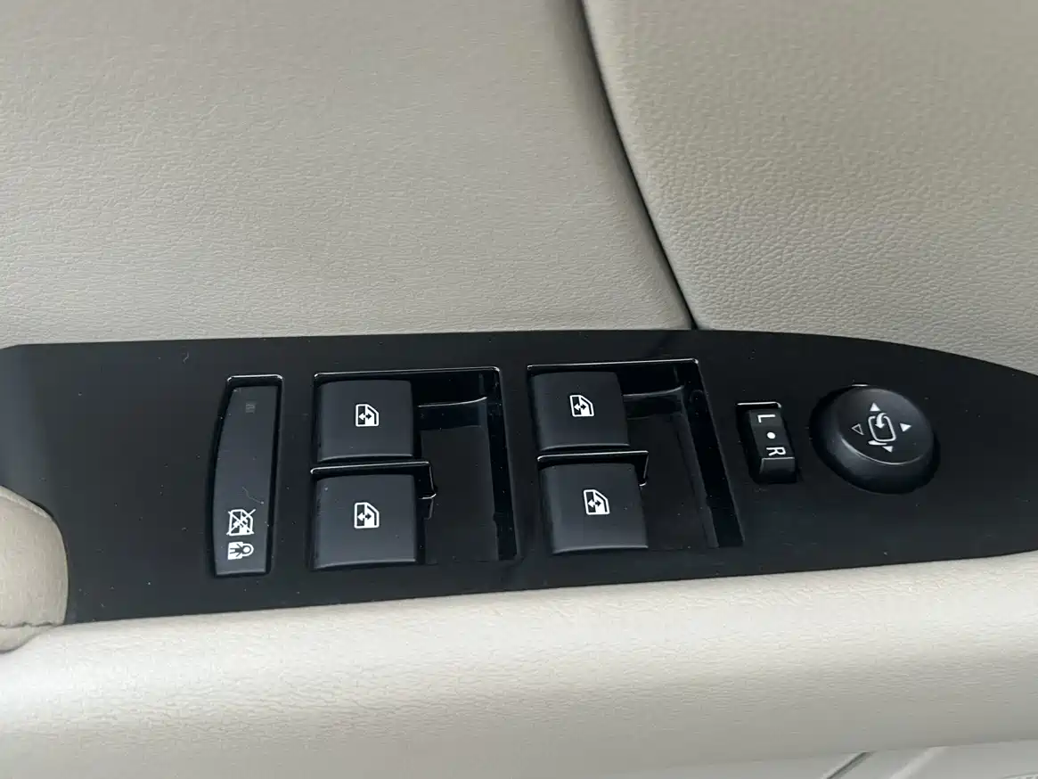Cadillac XTS 2014 28T Elite фото 8