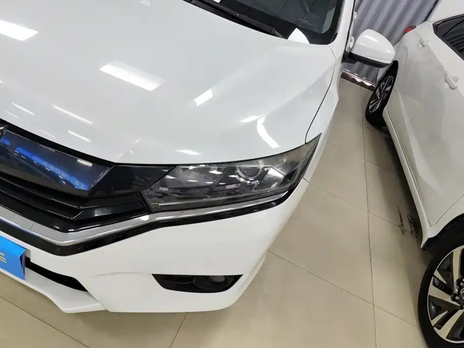 Honda Greiz 2017 2016 1.5L CVT Comfort Edition